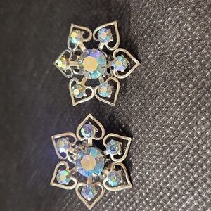 Clip on earrings ab